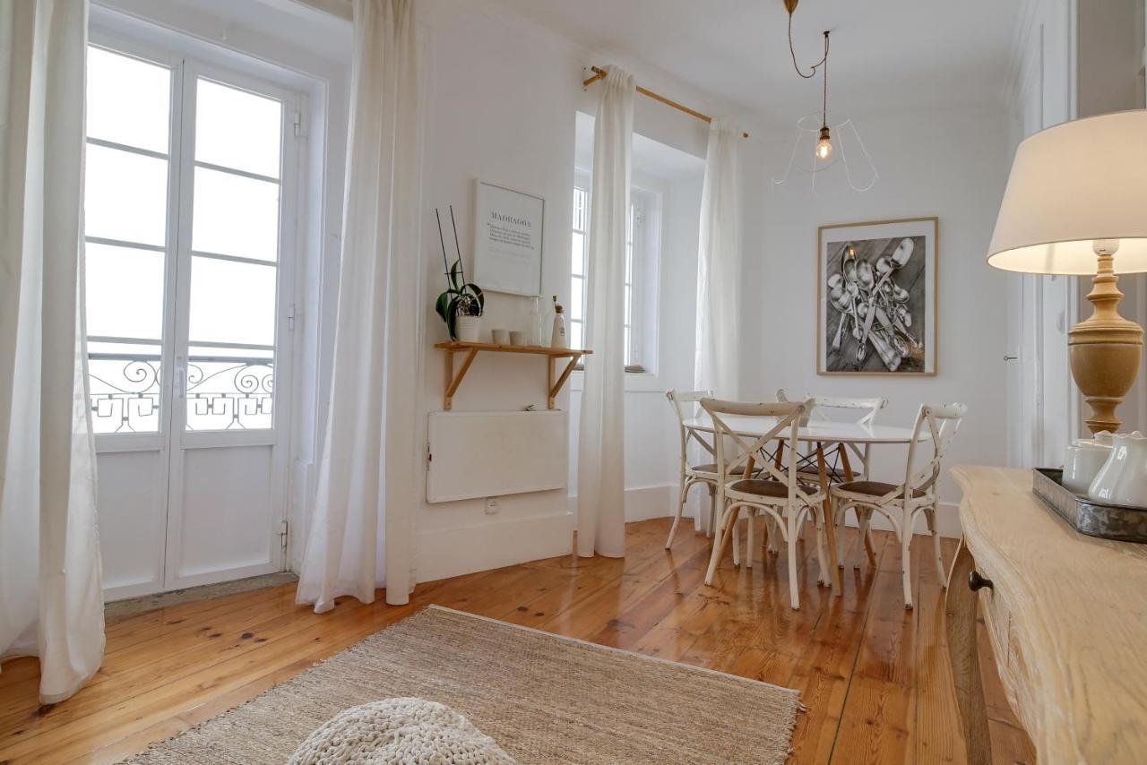 Madragoa Cosy Apartment Lisboa Екстериор снимка